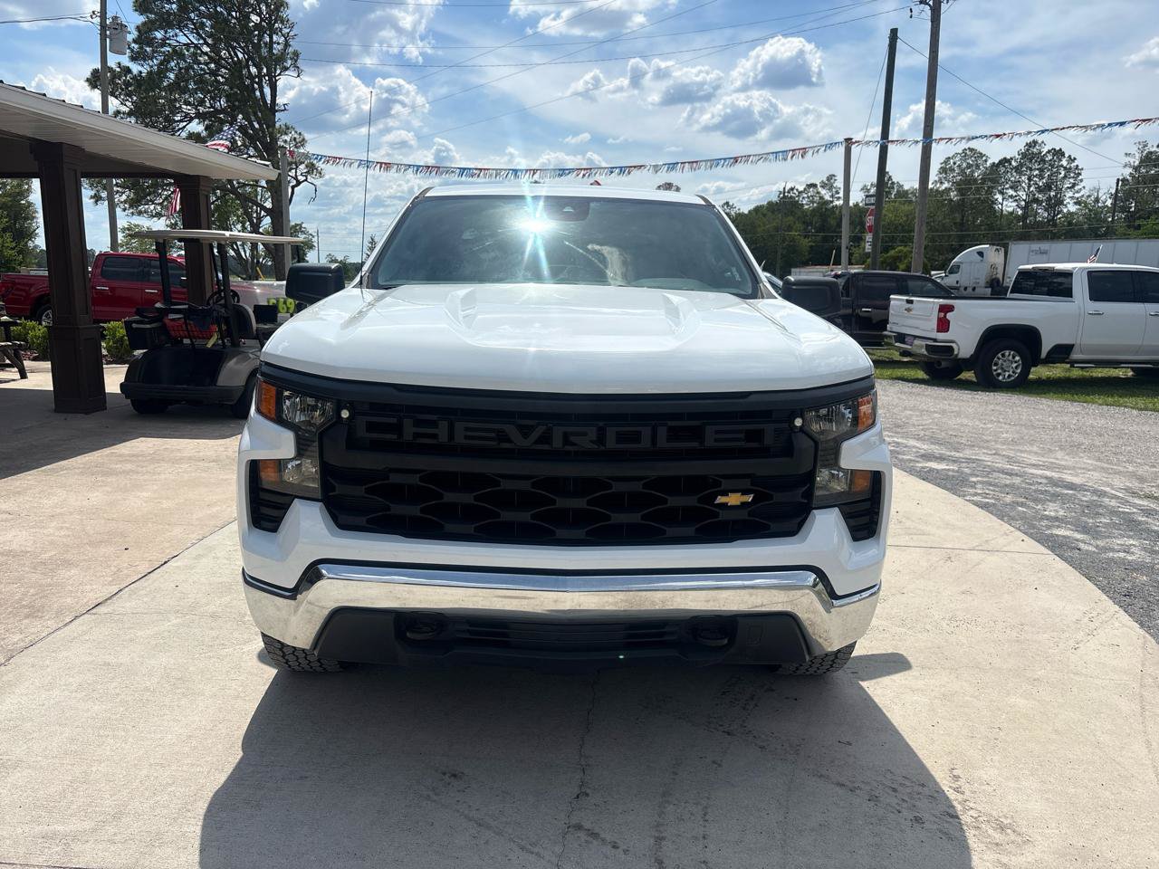 Used 2022 Chevrolet Silverado 1500 W/T w/ WT Value Package AWD/4WD image 2