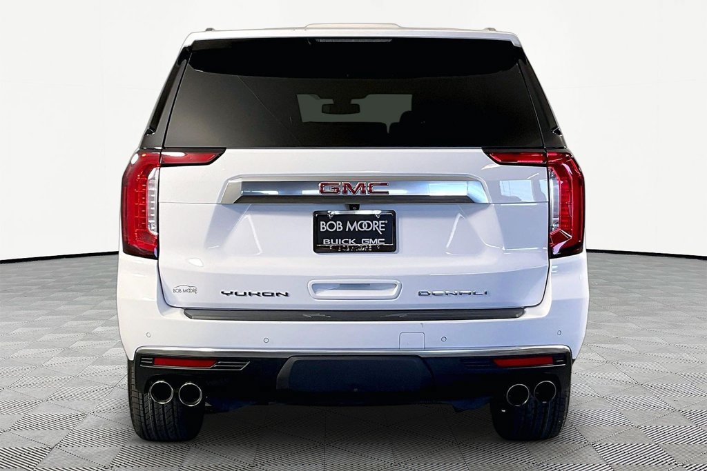 Certified 2022 GMC Yukon Denali RWD image 5
