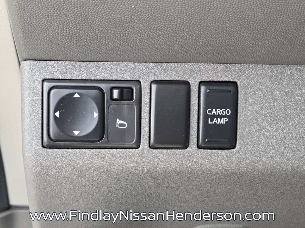 Used 2007 Nissan Frontier LE RWD image 24