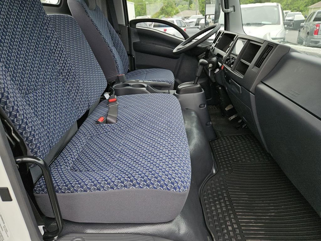 New 2025 Chevrolet Low Cab Forward RWD image 17