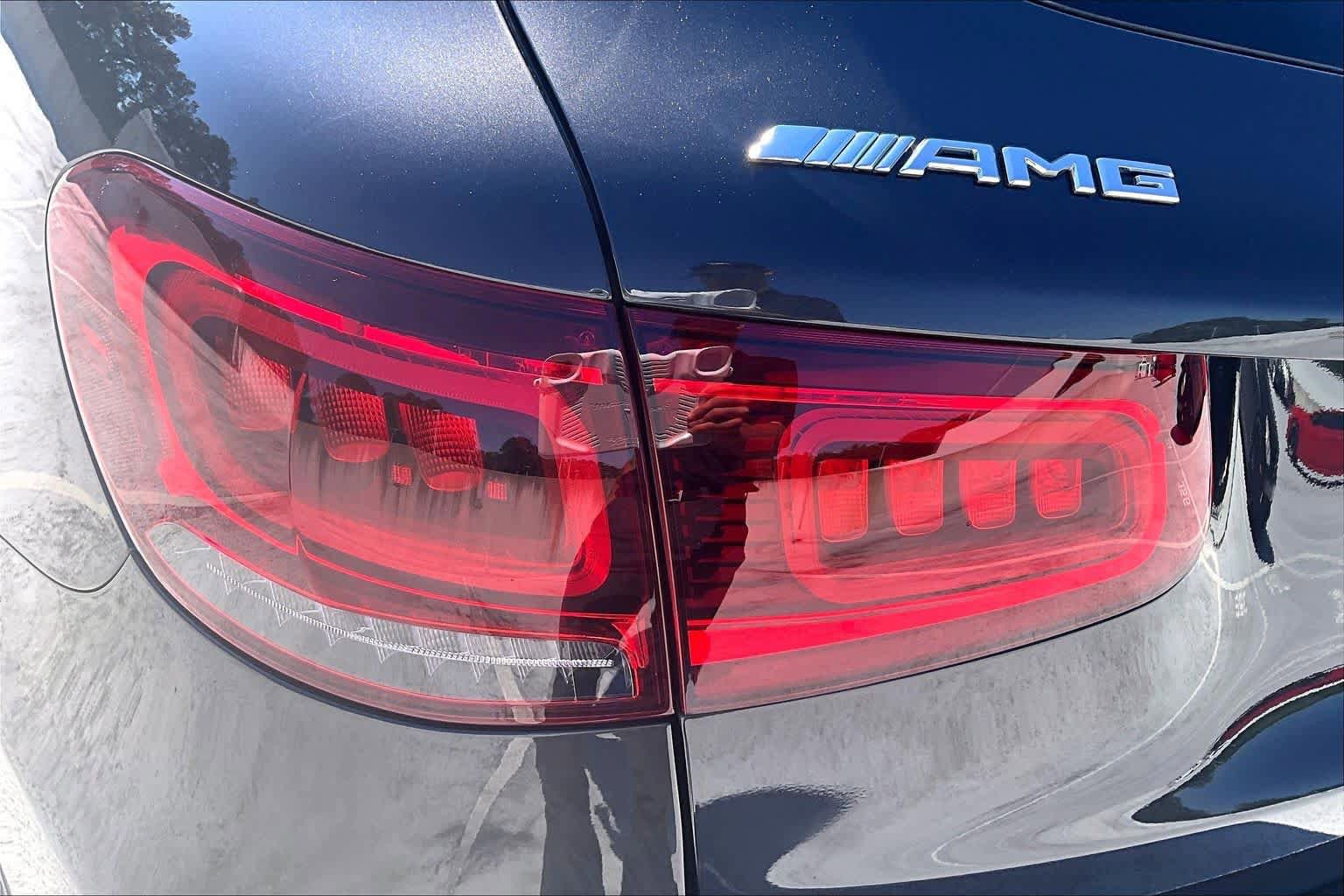Used 2022 Mercedes-Benz GLC 43 AMG 4MATIC image 29