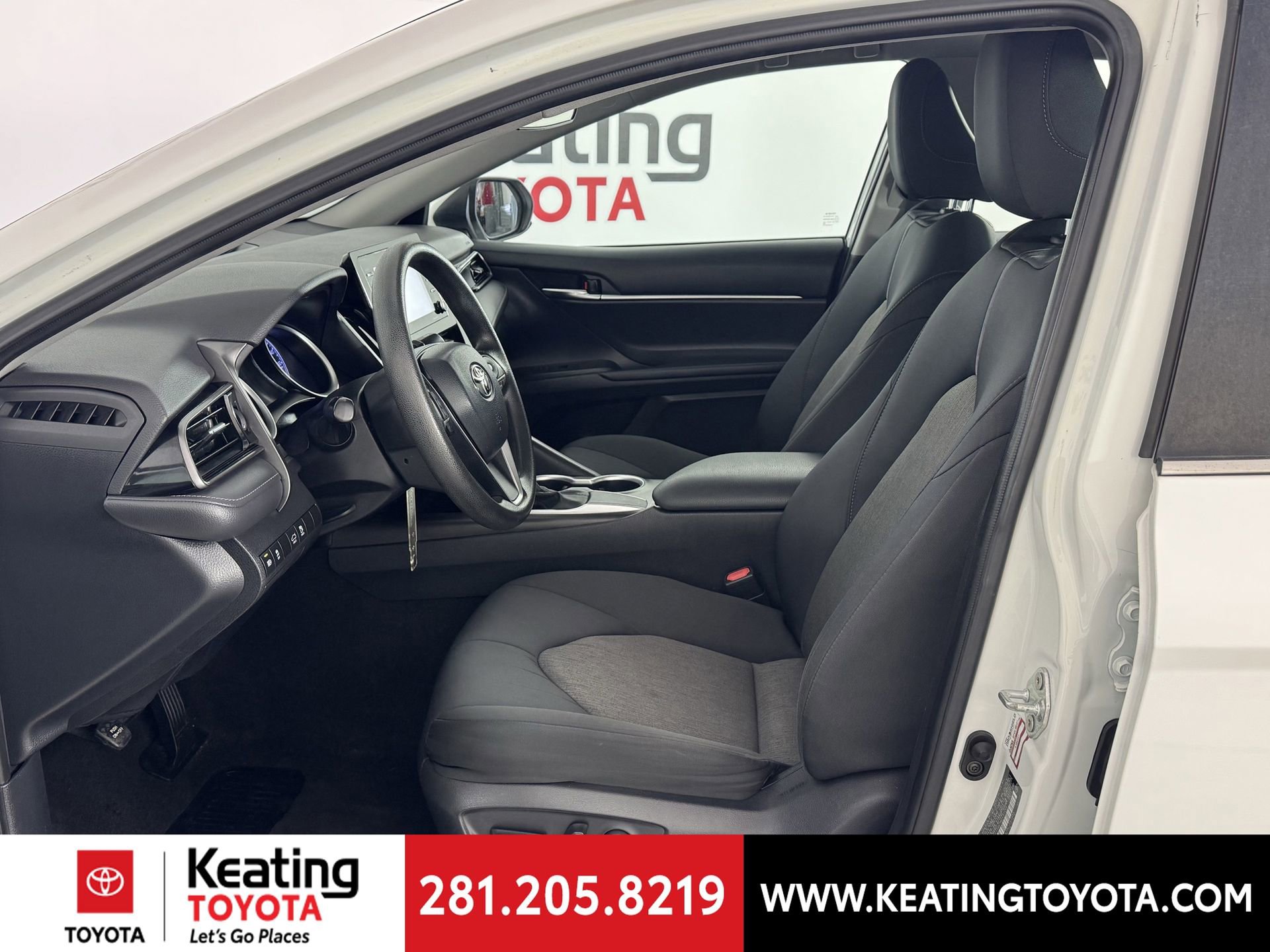 Used 2021 Toyota Camry LE image 14