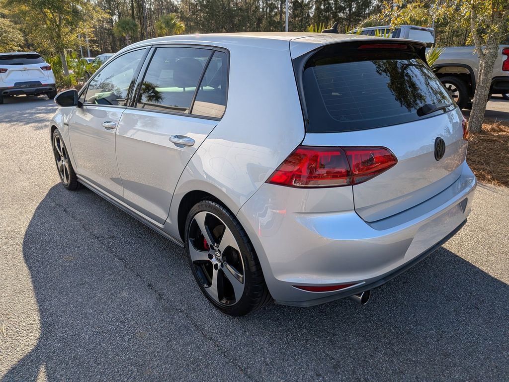 Used 2017 Volkswagen GTI SE image 6