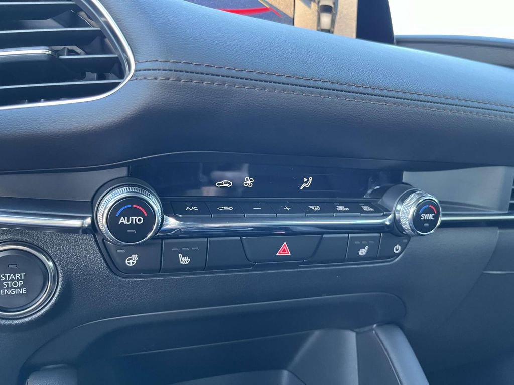 New 2024 MAZDA MAZDA3 Hatchback w/ Appearance Package image 20