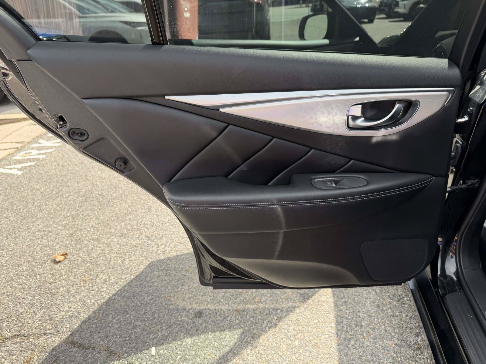 Used 2021 INFINITI Q50 Luxe w/ Cargo Package AWD/4WD image 18