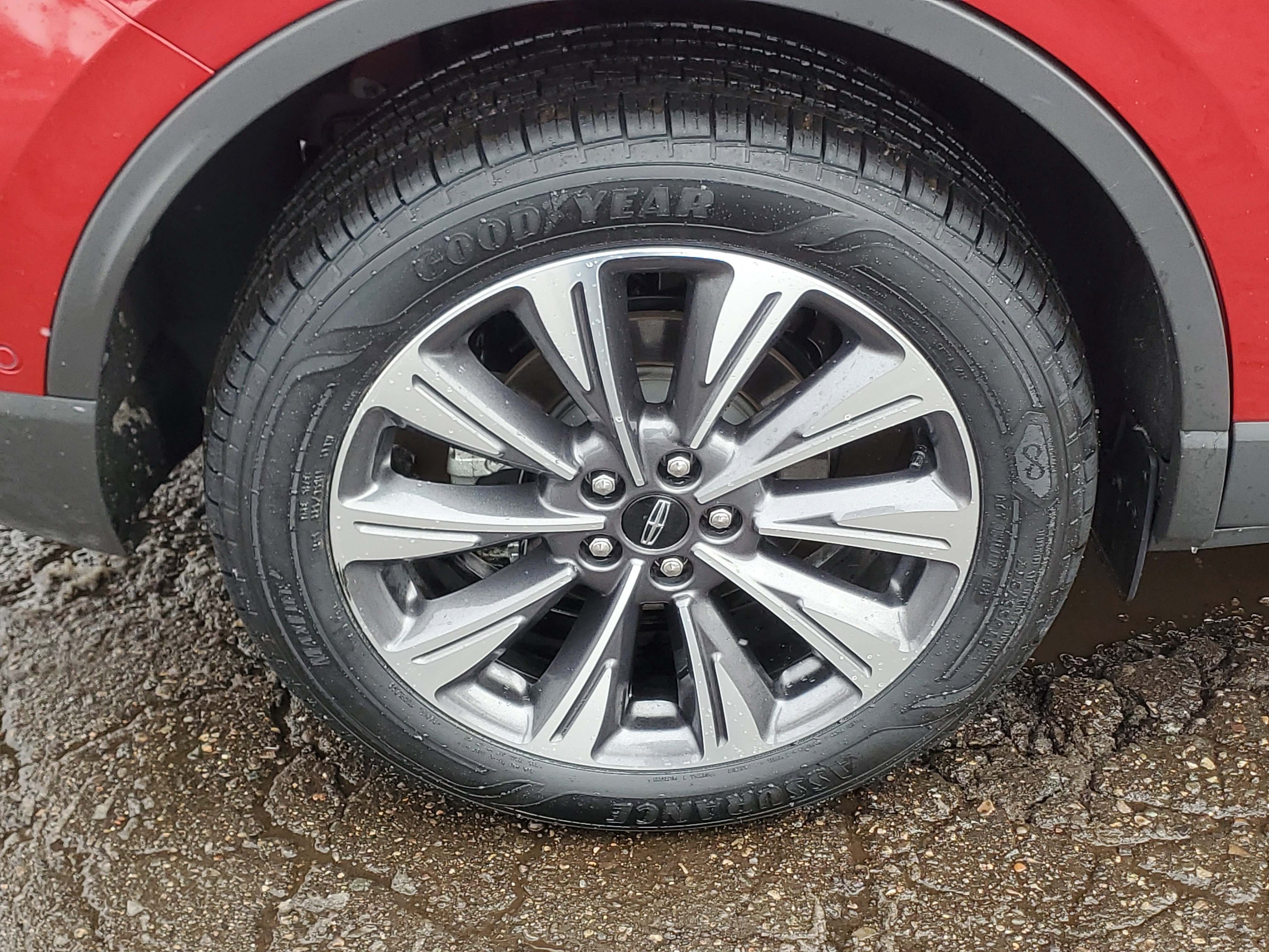 Certified 2022 Lincoln Corsair Reserve w/ Equipment Group 201A image 7