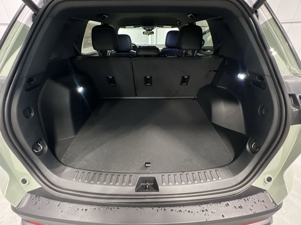 New 2026 Chevrolet Equinox ACTIV image 21