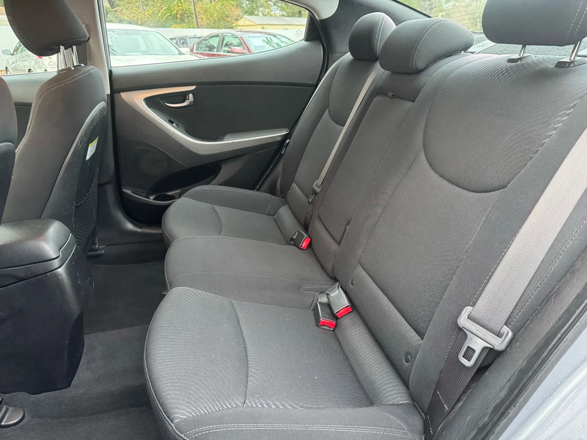 Used 2015 Hyundai Elantra SE w/ Option Group 03 image 11