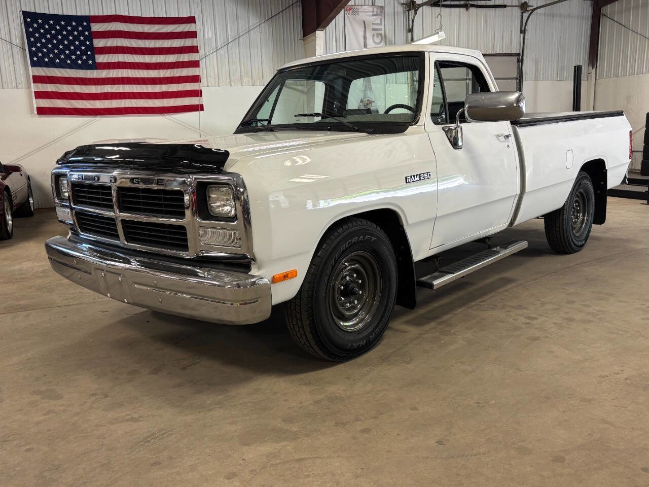Used 1993 Dodge D/W Truck 250 RWD video 1