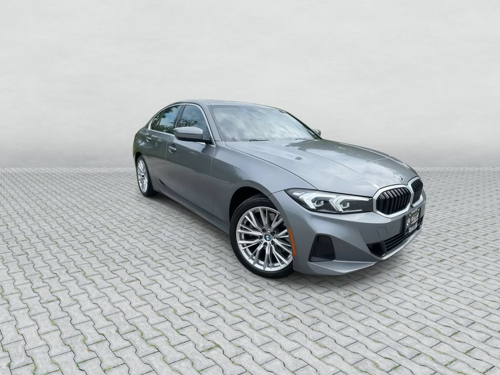 Used 2024 BMW 330i xDrive Sedan w/ Convenience Package AWD/4WD image 2