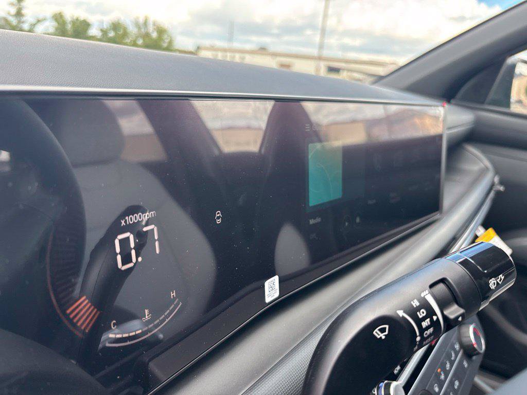 New 2027 Hyundai Santa Cruz SE AWD/4WD image 16