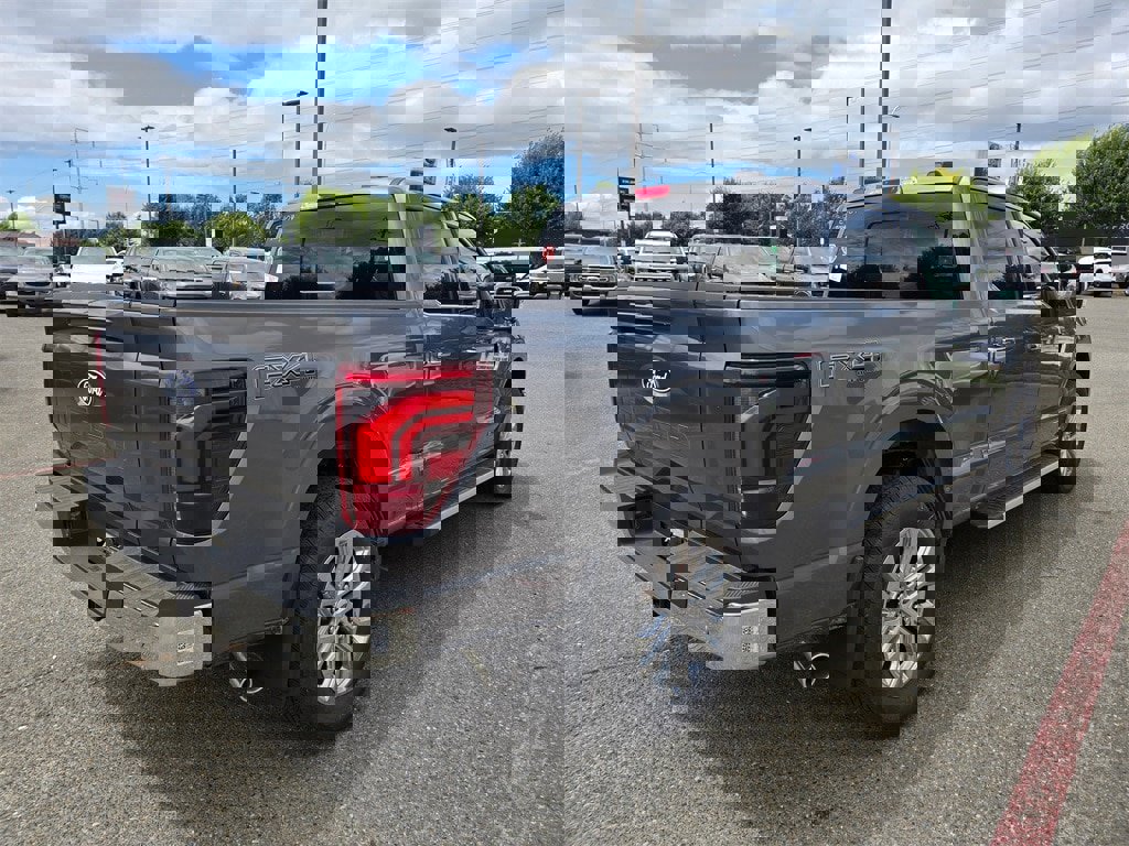 New 2025 Ford F150 Lariat w/ Equipment Group 502A High image 5