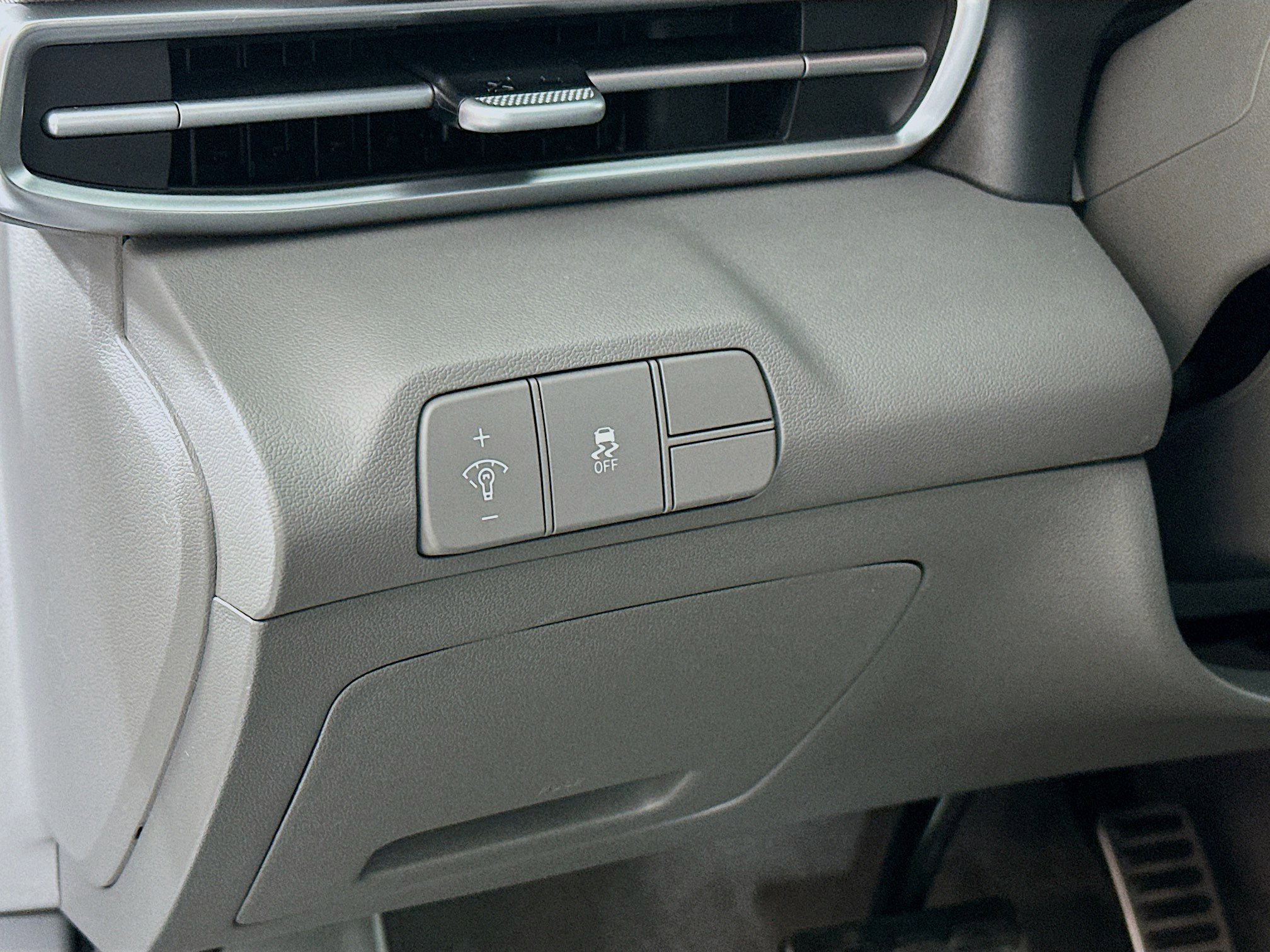 New 2026 Hyundai Elantra Sport image 10