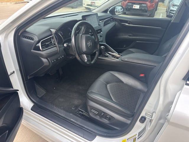 Used 2021 Toyota Camry XSE w/ Cold Weather Package image 8