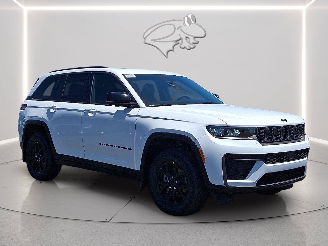 New 2026 Jeep Grand Cherokee Altitude AWD/4WD image 4