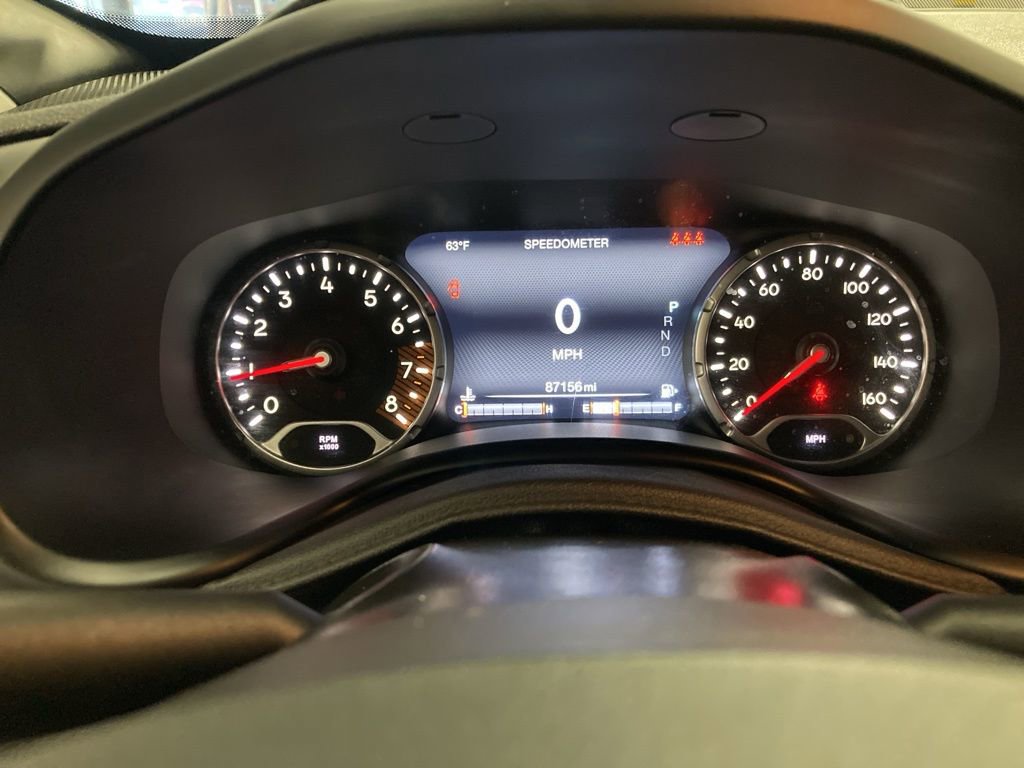 Used 2019 Jeep Renegade Trailhawk w/ UConnect 8.4 Nav Group AWD/4WD image 21