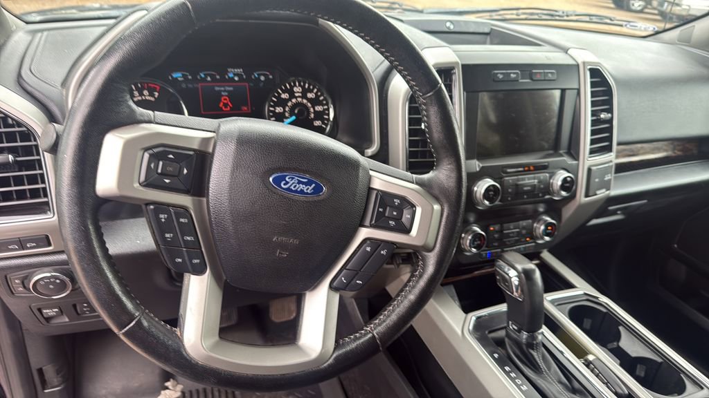 Used 2019 Ford F150 Lariat w/ Equipment Group 502A Luxury image 17