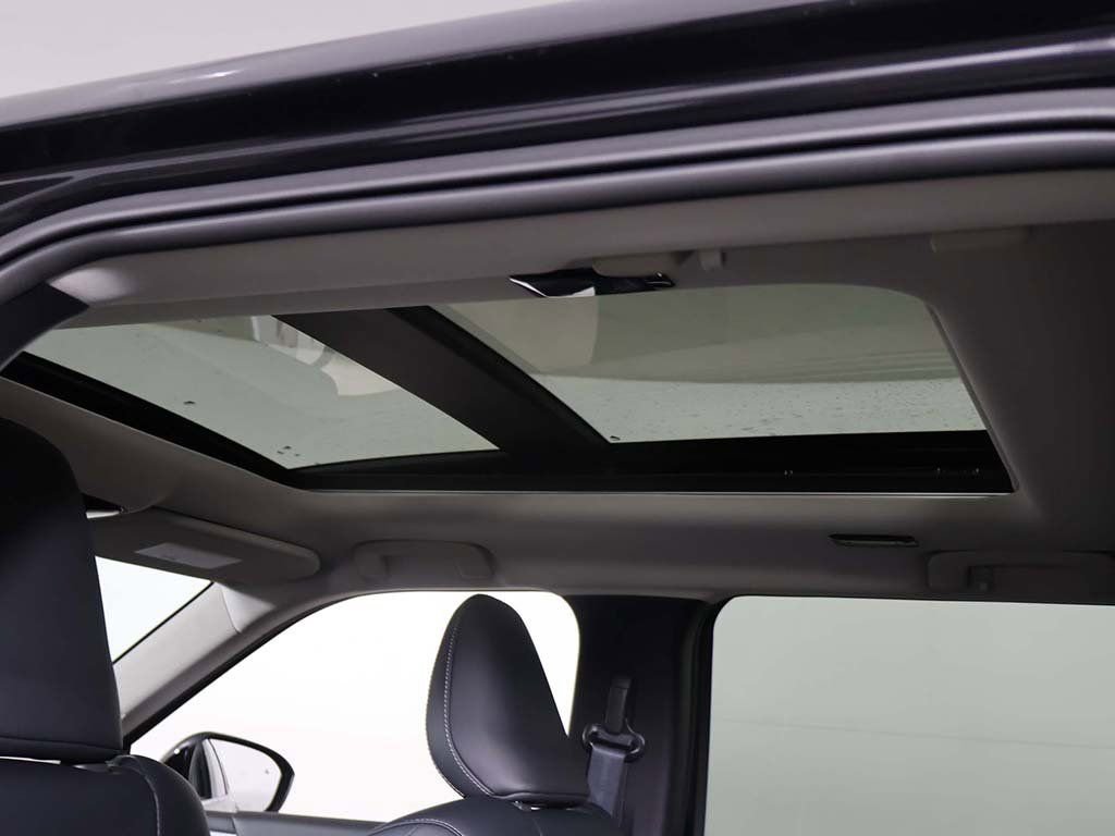 New 2026 Mitsubishi Outlander SE image 21