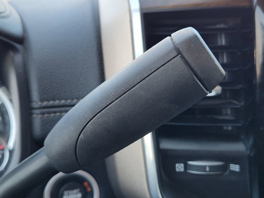 Used 2024 RAM 2500 Laramie image 29