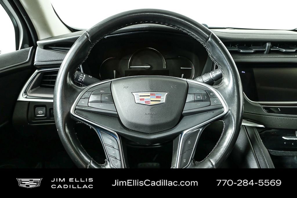 Used 2018 Cadillac XT5 Premium Luxury image 11