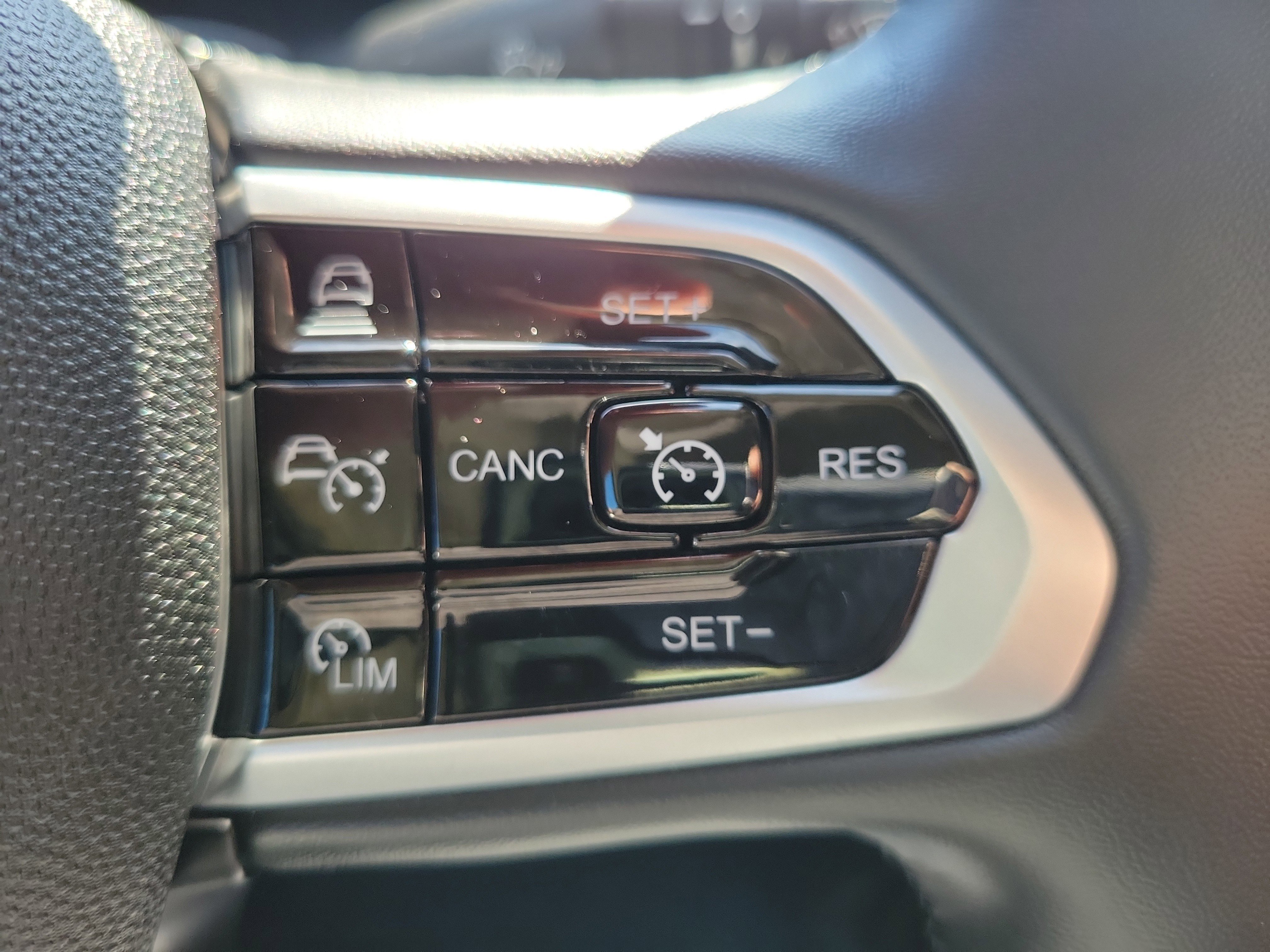 Used 2024 RAM ProMaster 3500 w/ Delivery Van Package image 14