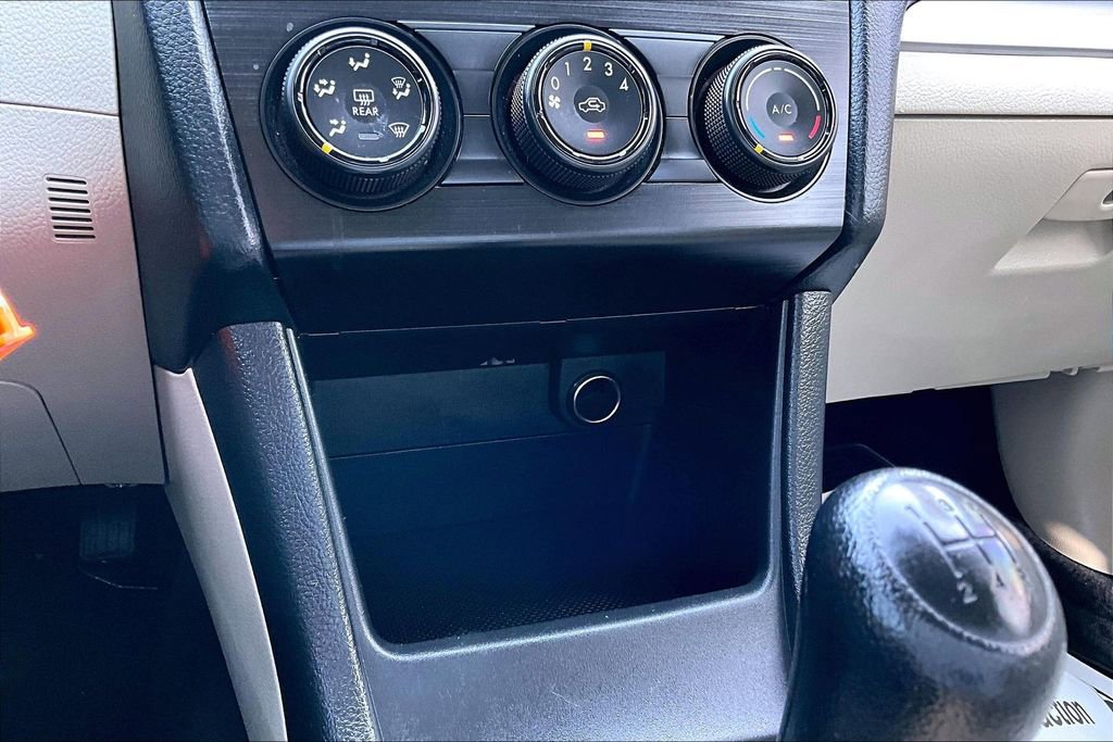 Used 2013 Subaru Crosstrek 2.0i Premium image 12