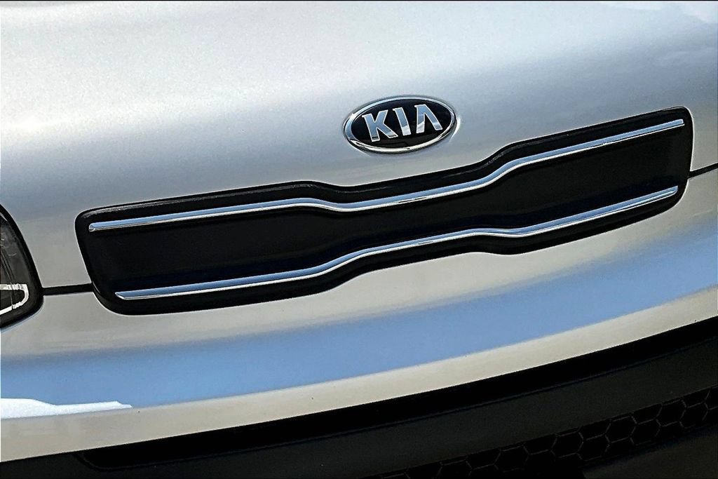 Used 2017 Kia Soul w/ Convenience Package FWD image 30