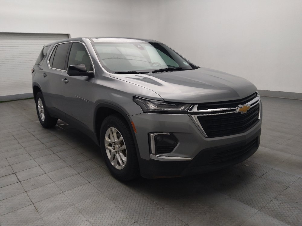Used 2023 Chevrolet Traverse LS FWD image 13