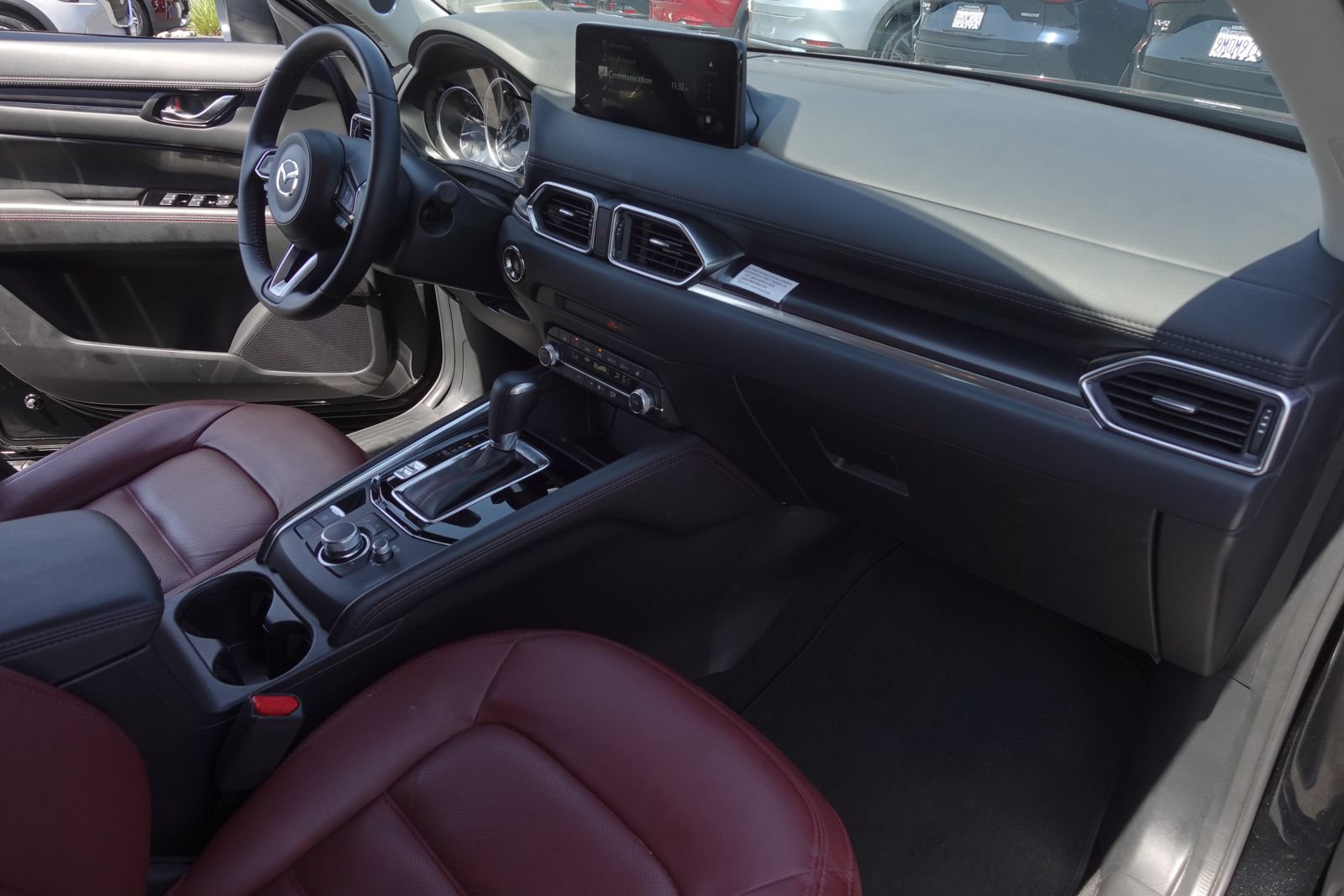 Certified 2025 MAZDA CX-5 Carbon Edition AWD/4WD image 13