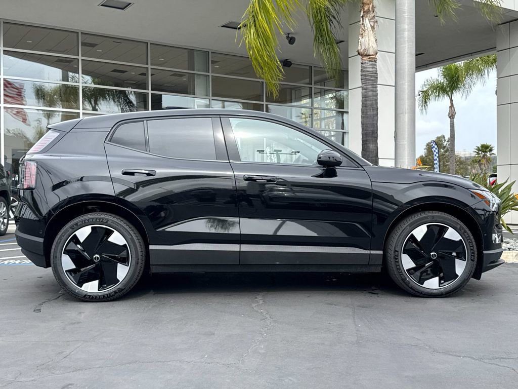 New 2026 Volvo EX30 Ultra w/ Climate Package AWD/4WD image 6