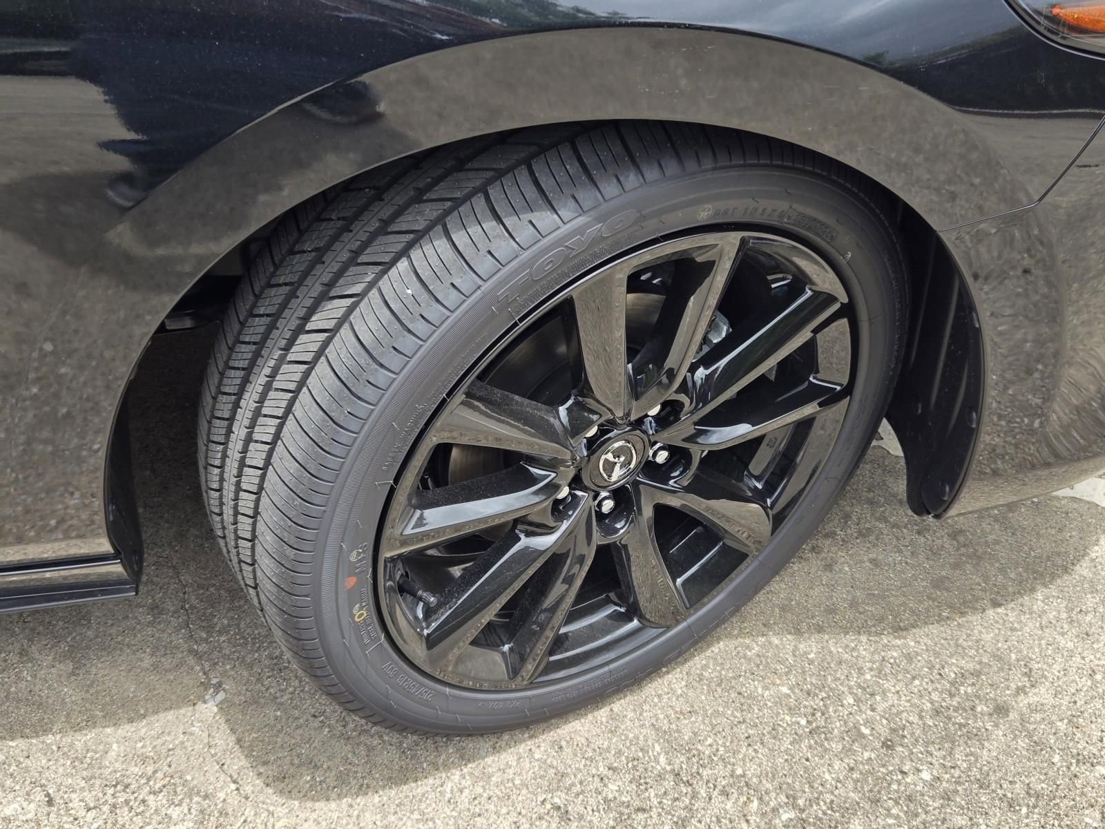 New 2026 MAZDA MAZDA3 2.5 S Hatchback w/ Premium Pkg FWD image 5
