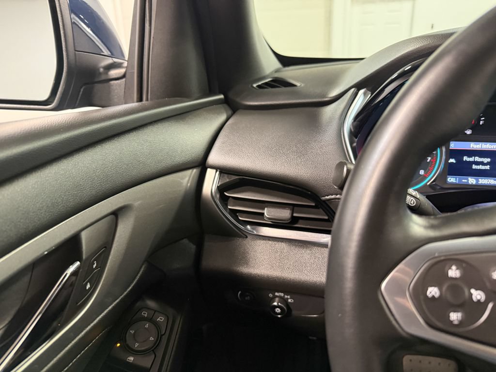 Used 2023 Chevrolet Traverse LT w/ LPO, Floor Liner Package AWD/4WD image 76