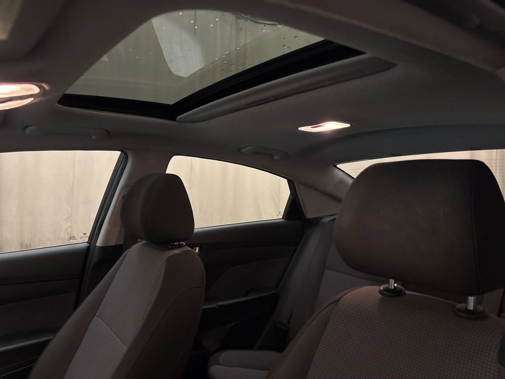 Used 2019 Hyundai Accent Limited image 20