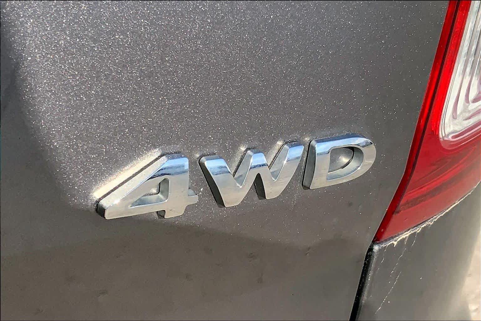 Used 2012 Ford Explorer XLT AWD/4WD image 8