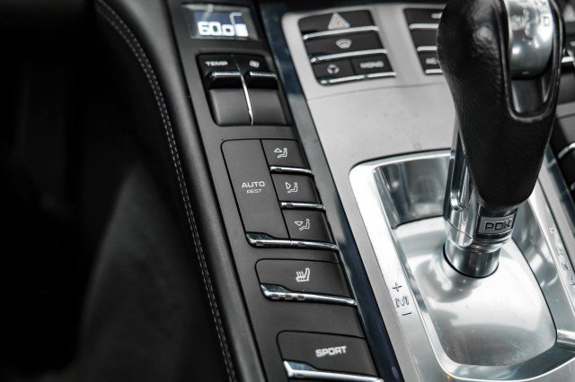 Used 2010 Porsche Panamera S RWD image 22