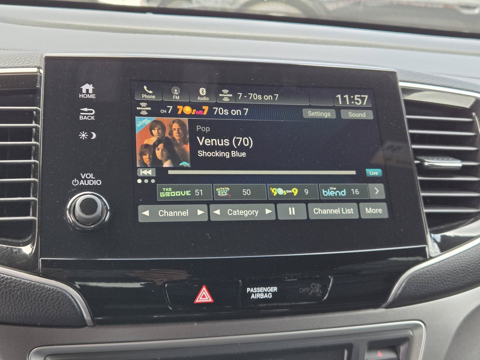 Used 2019 Honda Passport EX-L image 9