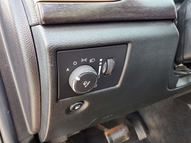 Used 2015 Jeep Grand Cherokee Altitude image 6