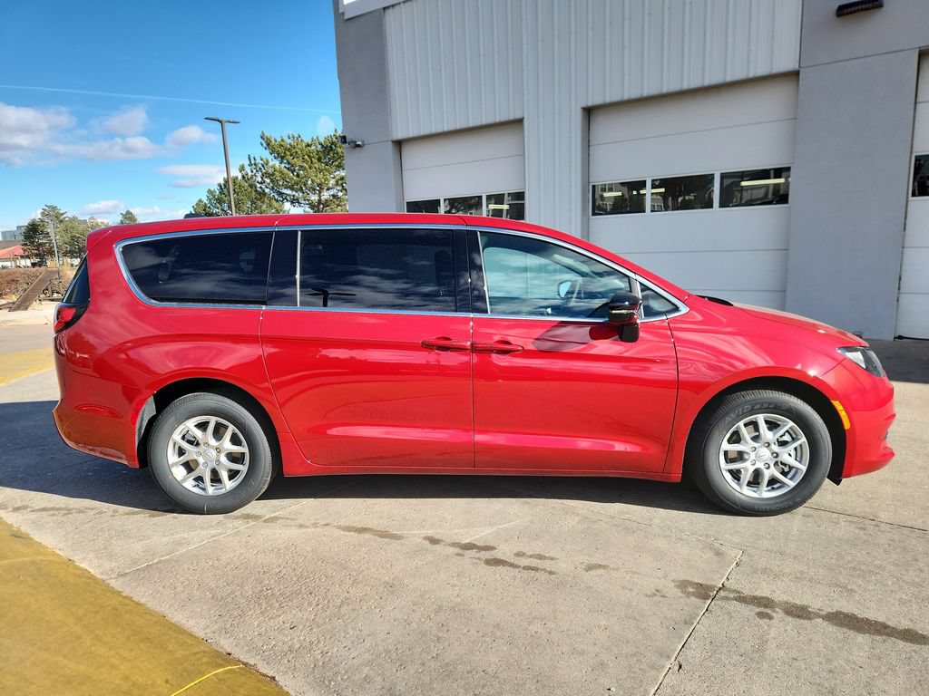 New 2026 Chrysler Voyager LX FWD image 2
