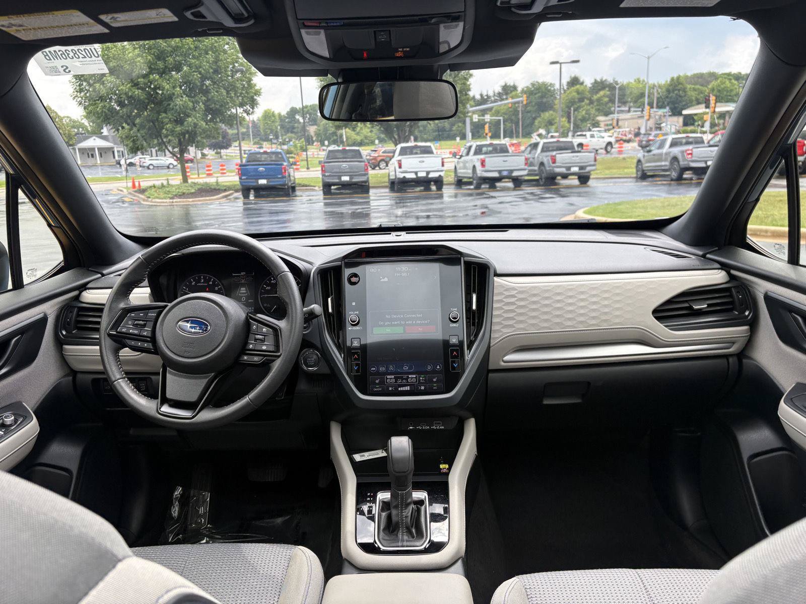 Used 2025 Subaru Forester Premium AWD/4WD image 8