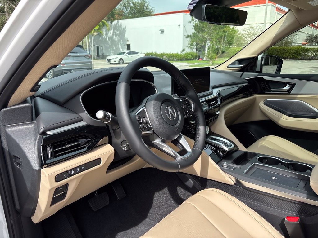 New 2026 Acura MDX w/ Technology Package FWD image 16