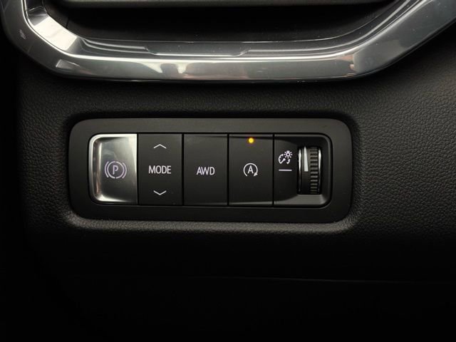 New 2026 GMC Acadia Elevation image 24