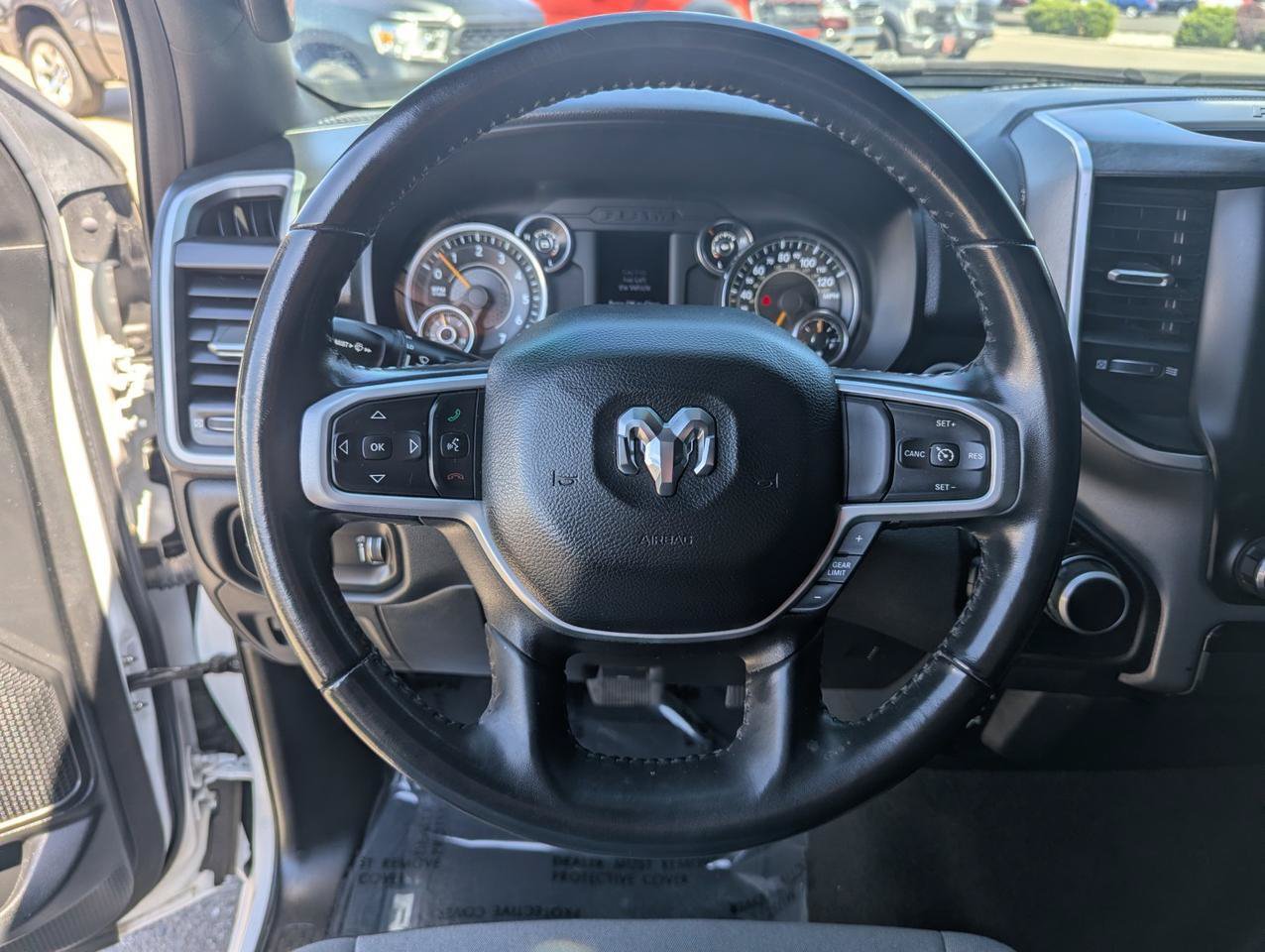 Used 2022 RAM 1500 Big Horn AWD/4WD image 12
