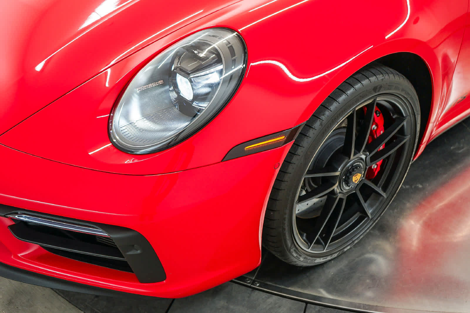 Certified 2024 Porsche 911 Carrera 4 GTS AWD/4WD image 17