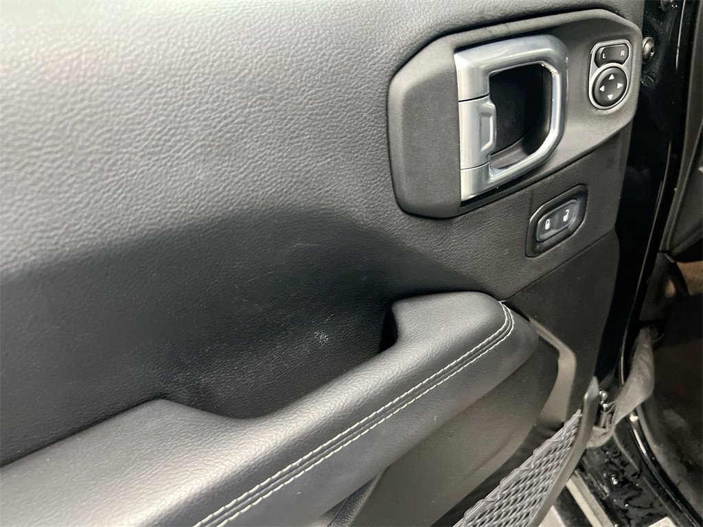 Used 2023 Jeep Wrangler Sahara w/ Cold Weather Group image 21