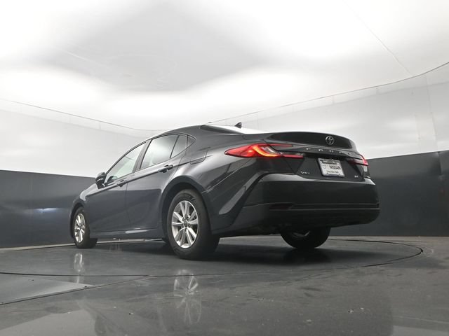 Used 2025 Toyota Camry LE FWD image 23