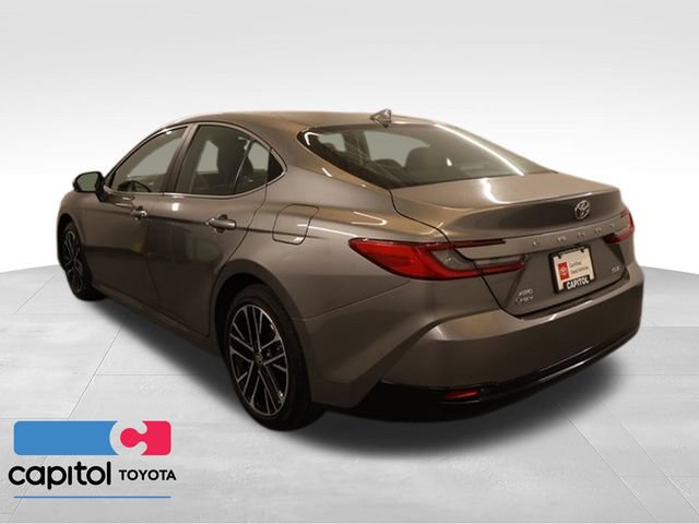 Certified 2026 Toyota Camry Hybrid AWD/4WD image 5