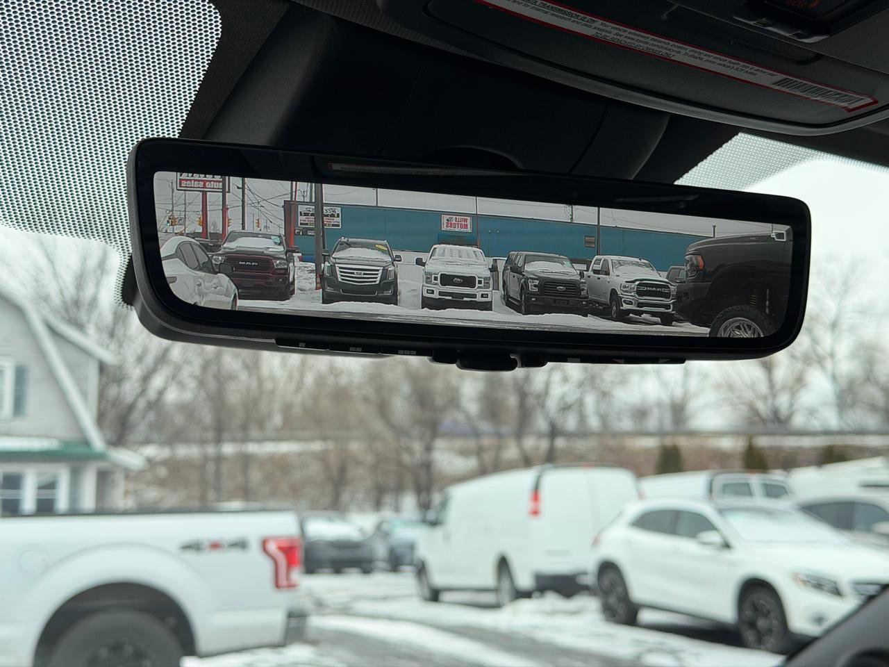 Used 2022 Toyota Sienna Platinum image 36