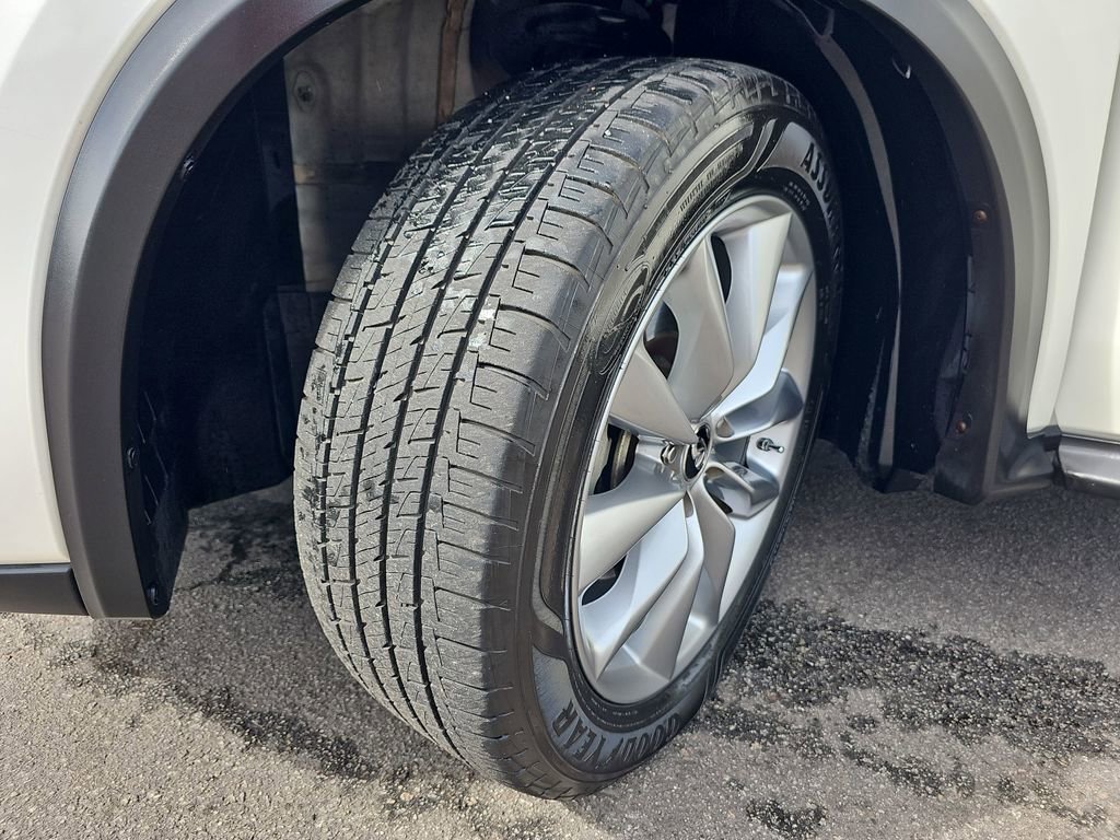 Used 2019 INFINITI QX50 Luxe w/ Navigation Package image 36