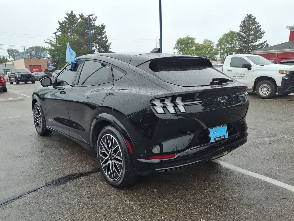 Certified 2024 Ford Mustang Mach-E Premium AWD/4WD image 7
