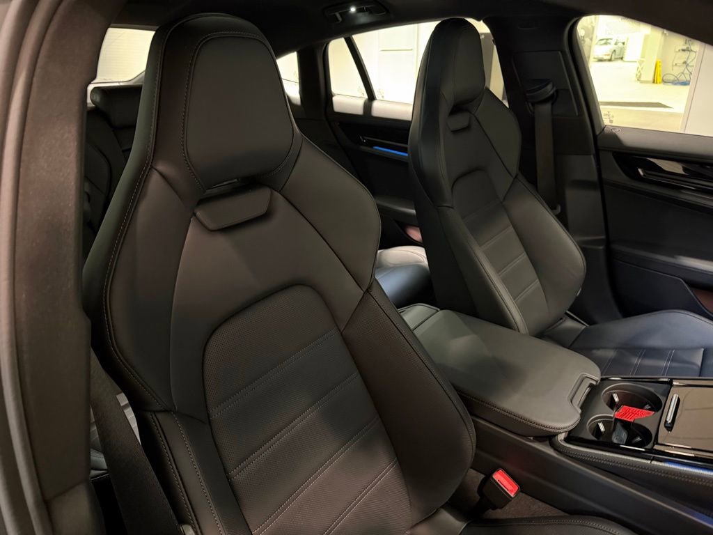 New 2026 Porsche Panamera 4 image 27